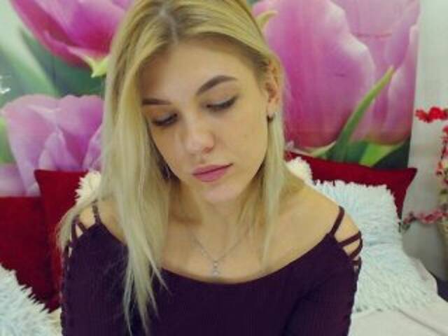 Transliacijos ekrano nuotraukos CamomillaG