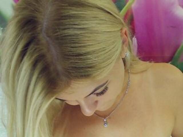 Transliacijos ekrano nuotraukos CamomillaG