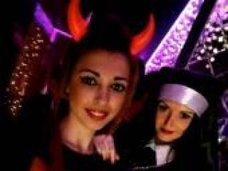 Erotinis vaizdo pokalbis candilove