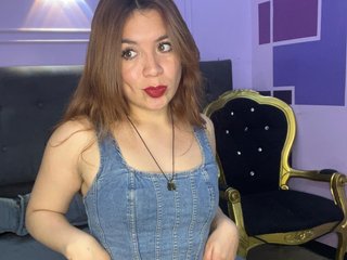 Erotinis vaizdo pokalbis CandyBlussh