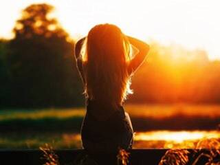 Erotinis vaizdo pokalbis _Miracle_