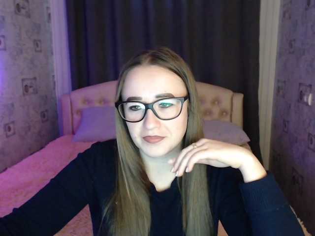 Transliacijos ekrano nuotraukos CandyGirly