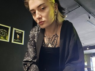 Erotinis vaizdo pokalbis CandyLola