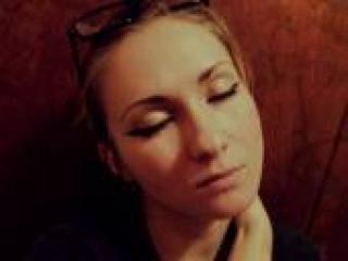 Erotinis vaizdo pokalbis candylu