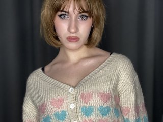 Erotinis vaizdo pokalbis CaraMays