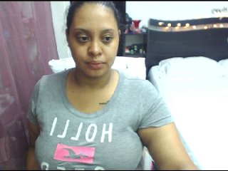 Nuotraukos carinabeen Tip Menu:flasshes 30-squirt200-anal300-allnaked120-blowjob15*enjoy