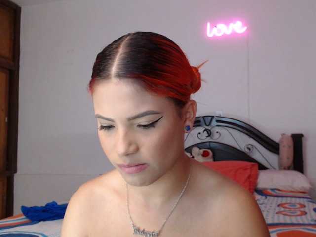 Nuotraukos Abbie_Hot Welcome Guys!! Cum time Goal (100 tks) Best Blowjob After the goal Squirt!! Do not forget to follow me and do not miss my hot show #Anal #Teen #squirt