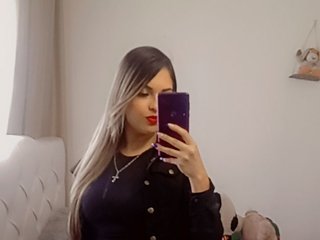 Erotinis vaizdo pokalbis CarlaStorm
