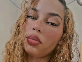 Erotinis vaizdo pokalbis Carlinha110