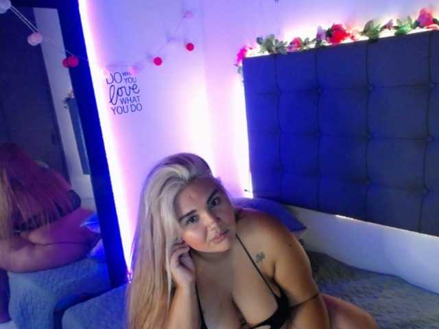 Nuotraukos CaroEscobar HELLO MY LOVES I AM VERY NAUGHTY AND I WISH YOU MAKE ME SCREAM WITH PLEASURE WITH MY LUSH :) :) FOR US TO HAVE FUN I PUT YOUR NAME ON MY TITS FOR 200 TKD