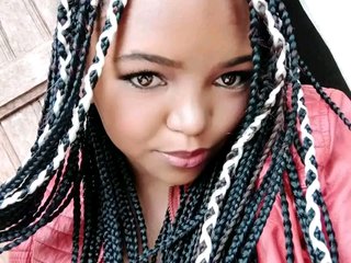 Erotinis vaizdo pokalbis Carolemelah