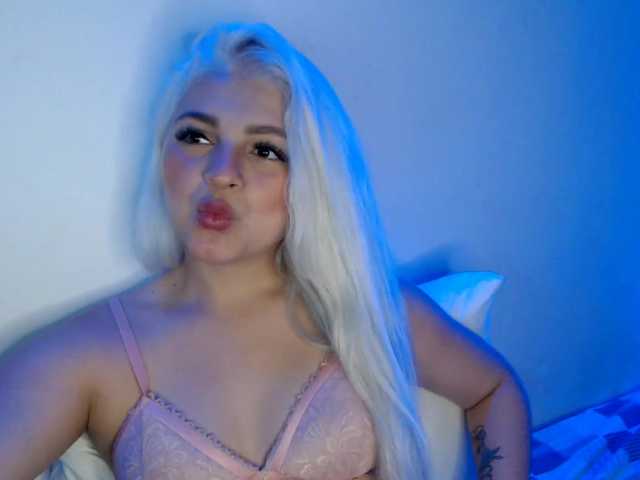 Nuotraukos caroline-16 [none] Blowjob whit cream ♥ lovense on♥ PVT ON♥