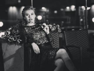 Erotinis vaizdo pokalbis caroline4