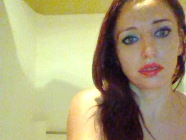 Transliacijos ekrano nuotraukos MagicKPussy