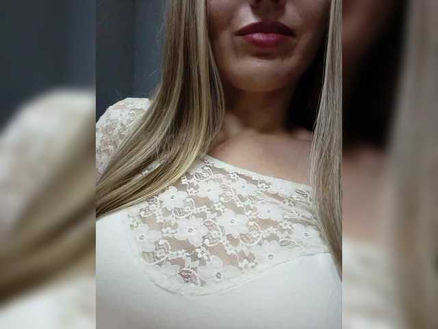 Nuotraukos Cassssablanca Cam2cam in private chat or in group chat