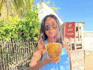 Erotinis vaizdo pokalbis Cassyah