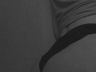 Erotinis vaizdo pokalbis cat-