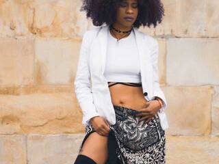 Erotinis vaizdo pokalbis Cata420