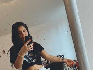 Erotinis vaizdo pokalbis Cataleya174