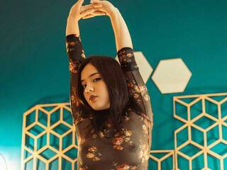 Erotinis vaizdo pokalbis CataleyaGrant