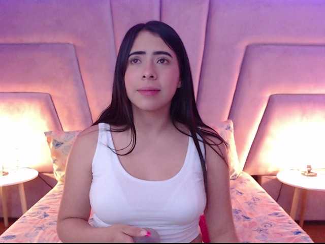 Nuotraukos CatalinacutMD hey guys, if we complete 666 tokens we make an anal with a wet shirt