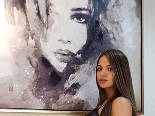 Erotinis vaizdo pokalbis catavilla