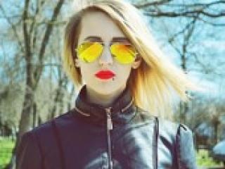 Erotinis vaizdo pokalbis catycam