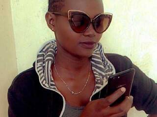 Erotinis vaizdo pokalbis CeizzyJamal