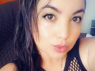 Erotinis vaizdo pokalbis Celeste-Leon