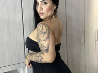 Erotinis vaizdo pokalbis CelesteCourtney