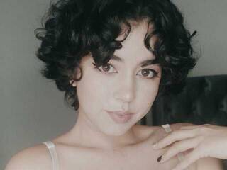 Erotinis vaizdo pokalbis celestet