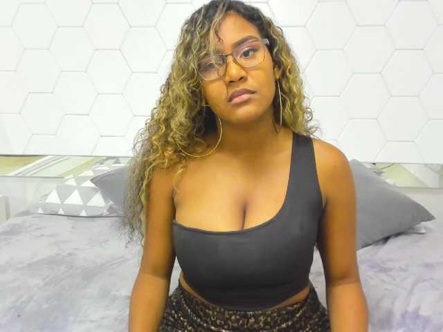 Transliacijos ekrano nuotraukos ChanelCooper