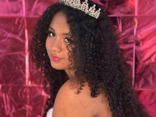 Erotinis vaizdo pokalbis ChanelMiillers