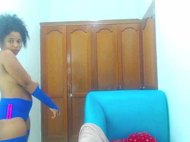 Transliacijos ekrano nuotraukos charislee