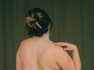 Erotinis vaizdo pokalbis CharleeKendall