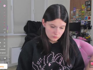 Erotinis vaizdo pokalbis Charmesmi