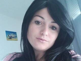 Erotinis vaizdo pokalbis CherMerry