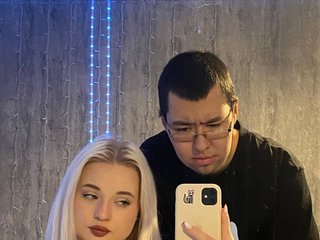 Erotinis vaizdo pokalbis CherriBlossoms