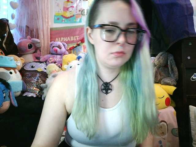 Transliacijos ekrano nuotraukos Cherribomb29