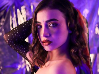 Erotinis vaizdo pokalbis Cherry-Vibe