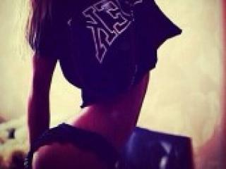 Erotinis vaizdo pokalbis cherrybrown