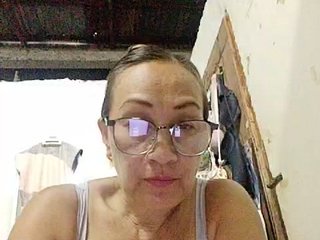 Erotinis vaizdo pokalbis cherrywhite03