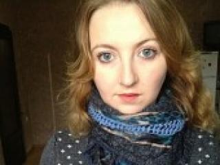 Erotinis vaizdo pokalbis cherryy3