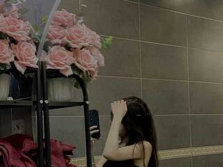 Erotinis vaizdo pokalbis Cheryflower22