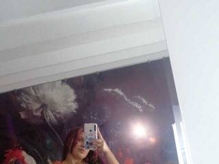 Erotinis vaizdo pokalbis CHLOELODGE