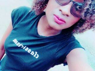 Erotinis vaizdo pokalbis chocolatebella