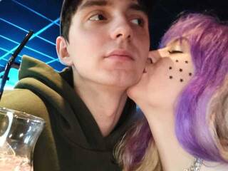 Erotinis vaizdo pokalbis chooselife123