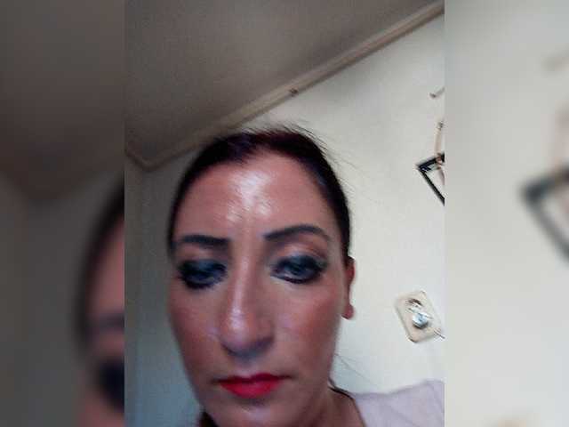 Transliacijos ekrano nuotraukos ChristianaHot