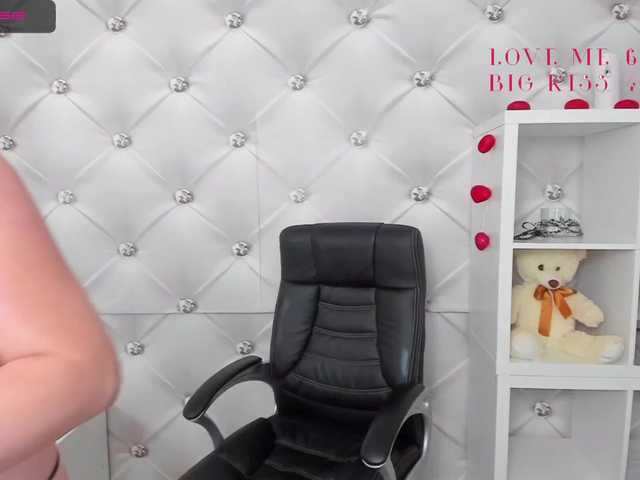 Nuotraukos CindySpencer #bbw Lets make oil show at goal!!