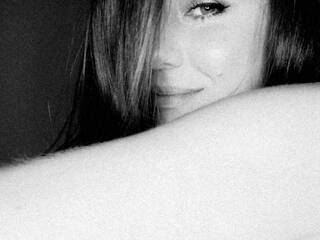 Erotinis vaizdo pokalbis cinthia-love